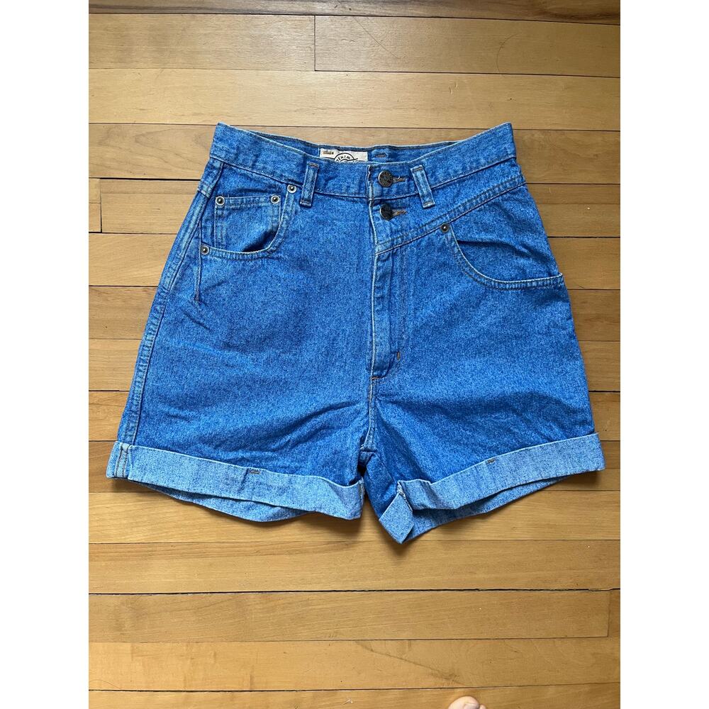 Vintage Denim Republic High Waisted Jean Shorts 7/8 Blue Medium Wash Retro